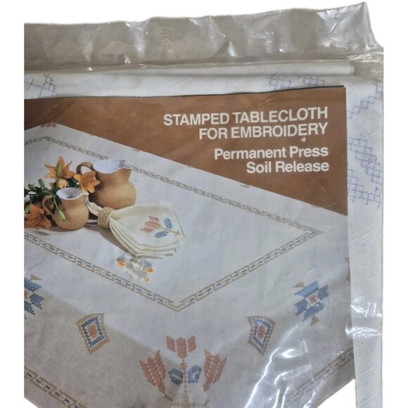 Vintage Tobin Embroidery Desert Flower Southwest Design 58x104 Tablecloth - Picture 5 of 8